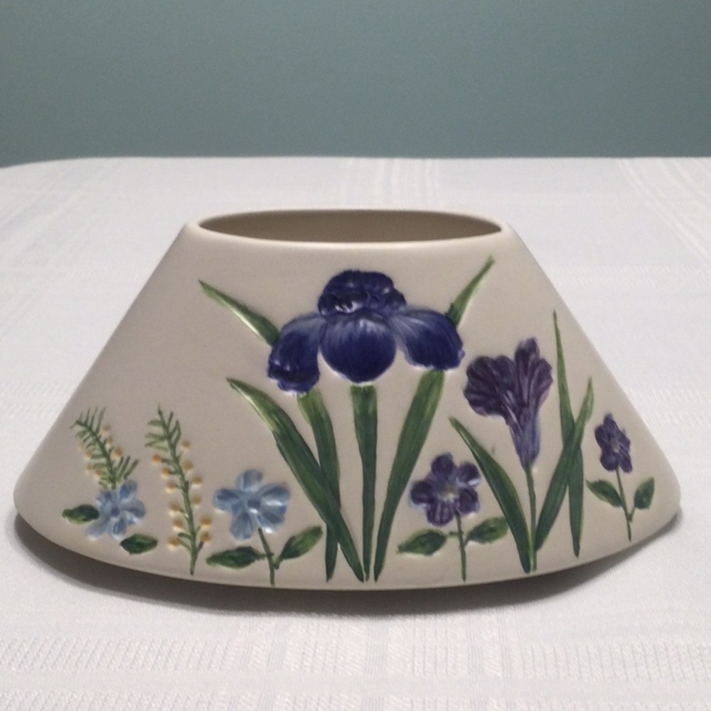 Oval Wildflower Candle Topper